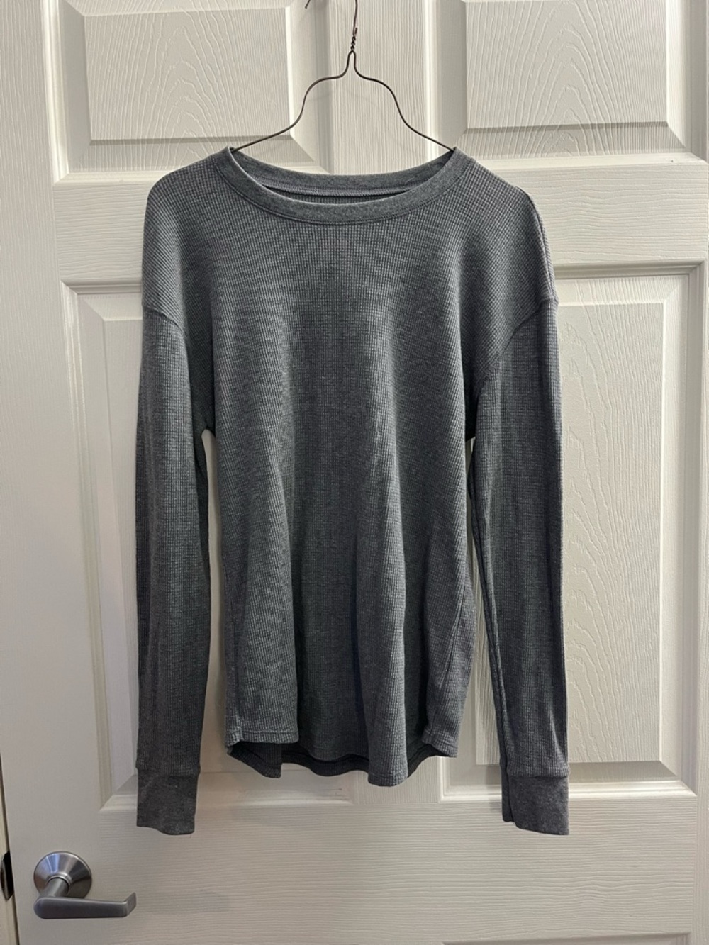 Time and Tru Men's Heather Gray Ribbed Long Sleeve Top